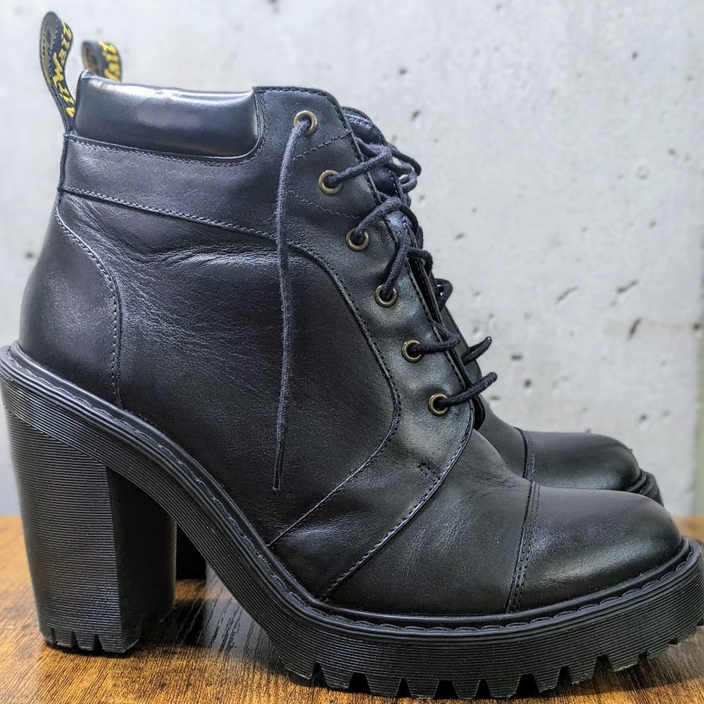 Dr. Martens Averil Women's Leather Heeled Ankle Boots, Black, size 9